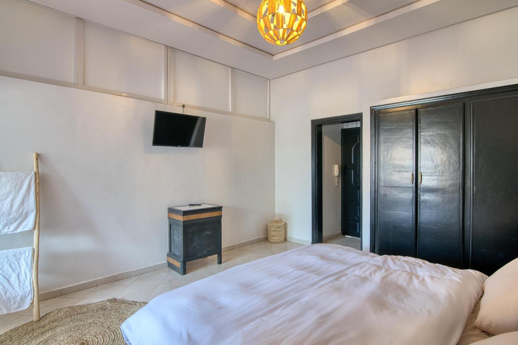 Pearl Surf Camp Morocco Hotel Imi Ouaddar Ngoại thất bức ảnh